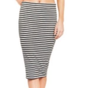 Jack by BB Dakota Tube Black & White Striped Skirt - Large